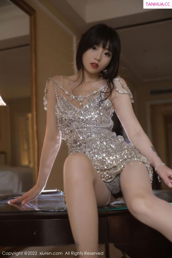 佘贝拉  [XiuRen]高清写真图 2022.06.30 No.5209 佘贝拉bella第4张图片